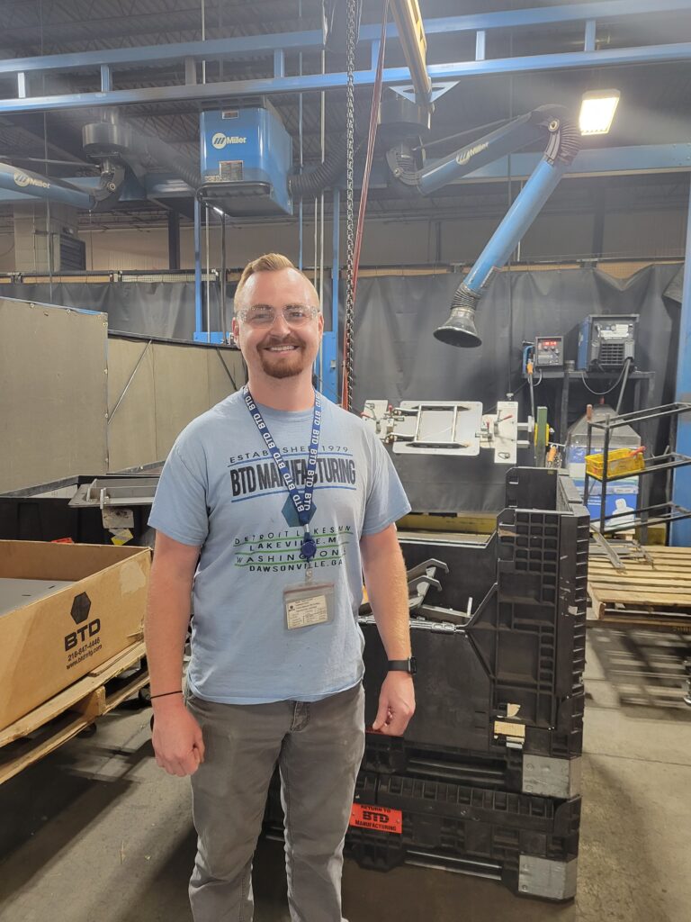 Taylor Mundahl Welding shift lead in Lakeville, Minnesota